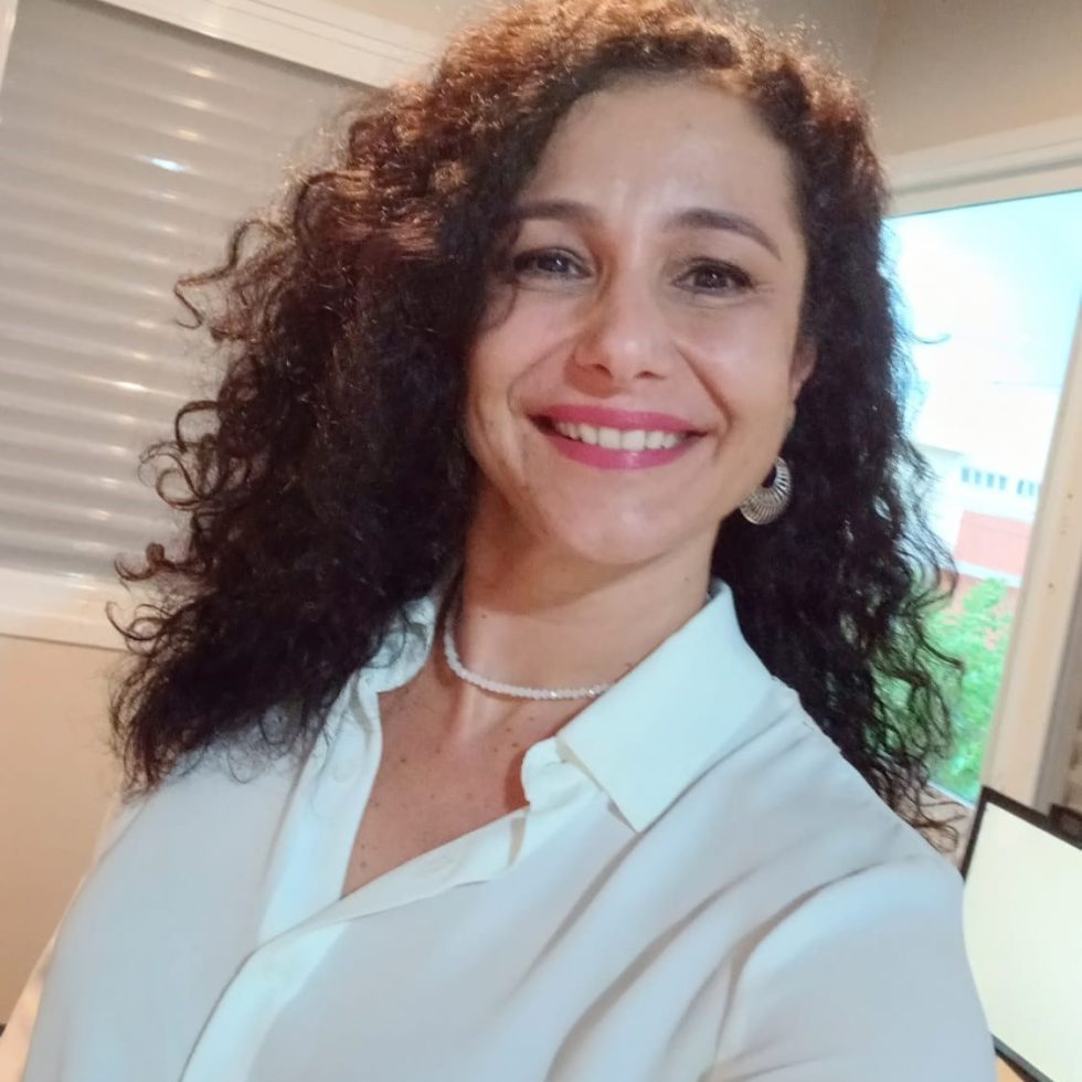 Silvana Lopes dos Santos Silvana Lopes dos Santos